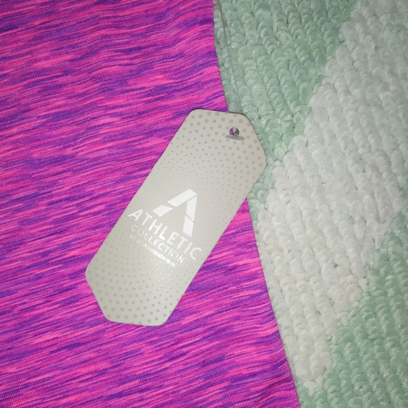 NWT pink Athletic Collection s/s shirt! - Picture 3 of 3